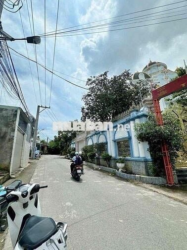 Cần bán nhà lầu mặt tiền Sổ riêng thổ cư Kp6 Trảng Dài