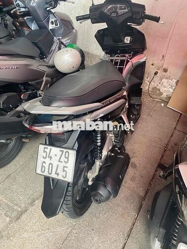 Xe còn chạy tốt. Mất cavet. Còn hợp đồng mua bán