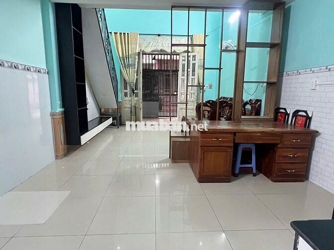 NHÀ CẤP 4, 46M2 (4.2x11), HẺM 6M, DĨ AN CHỈ 2 ĐỒNG x TL