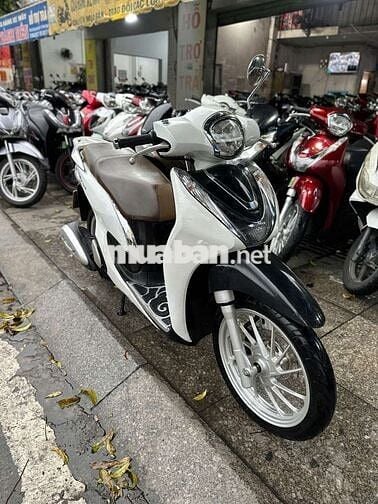 Honda SH mode 2023 mới 90% Bstp chính chủ