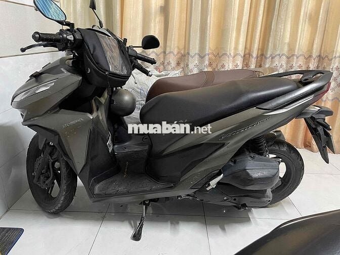 Vario 150cc đăng ký 2019 màu vàng cát BSTP c.chủ