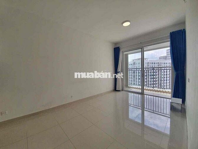 Cho thuê căn hộ 3 phòng ngủ. chung cư Golden Mansion. gần sân bay TSN