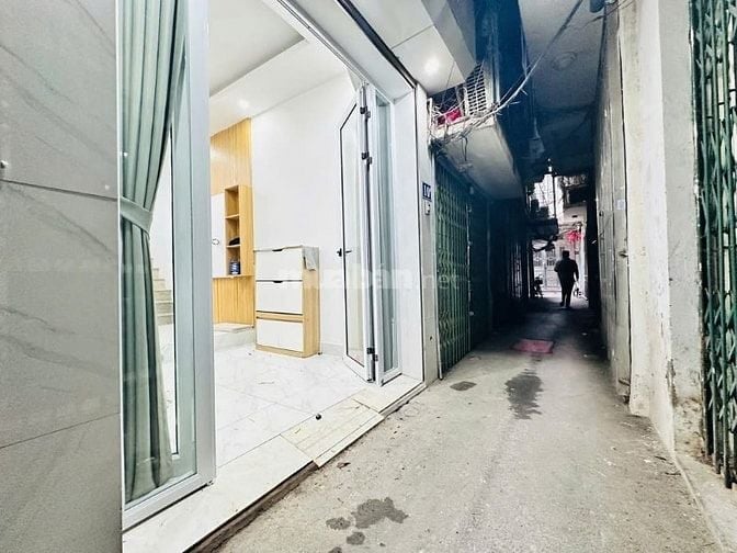 TÔI CHÍNH CHỦ BÁN NHÀ PHỐ TÔN ĐỨC THẮNG DT23 x 5 TẦNG GIÁ HƠN 5 TỶ XÍU