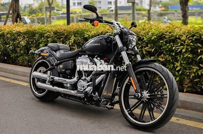 Thanh Motor cần bán Harley Davidson Breakout 2020