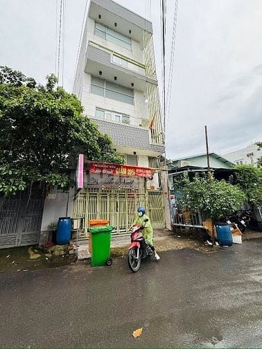 HIẾM - Toà Nhà Dịch Vụ 5 Tầng - Dòng Tiền 60Triệu/Tháng - 20 Phòng