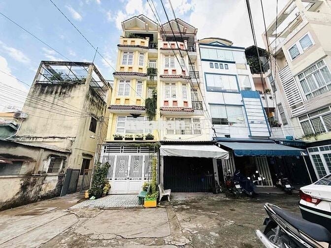 🌿 Nhà 5 tầng khu Phan Xích Long – hẻm xe tải – 5PN - Chỉ 8.49 Tỷ