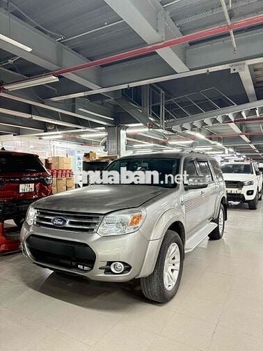 Everest 2014 1 chủ sử dụng biển TPHCM.