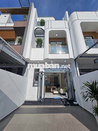 🏠 BÁN NHÀ 70M² – VỊ TRÍ ĐẸP, KINH DOANH BUÔN BÁN SẦM UẤT