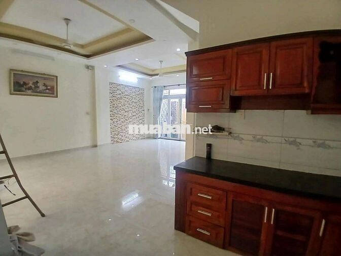 SIÊU RẺ NHÀ MỚI 8×16 CÓ 5 PHÒNG NGỦ 4WC