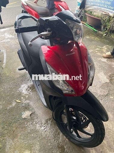 Cần  tiền  bán gấp vision 2016