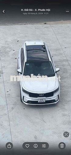 Kia Sorento 2022 Premium 2.2 AT AWD - 50000 km