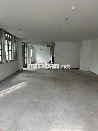 NGANG 8M - GÓC 2 MẶT TIỀN - DTSD 300M2 - 3 TẦNG- SÁT BÊN VẠN HẠNH MALL