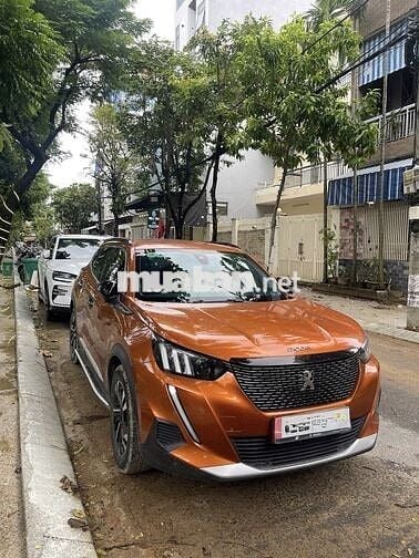 Peugeot 2008 2022 GT Line 1.2 AT - 35000 km