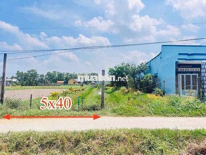 ĐẤT Ngộp Đức Hoà Sát CÔNG VIÊN VÕ VĂN TẦN