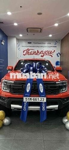 Ford Raptor 2025 khuyến mãi, đầy đủ phụ kiện