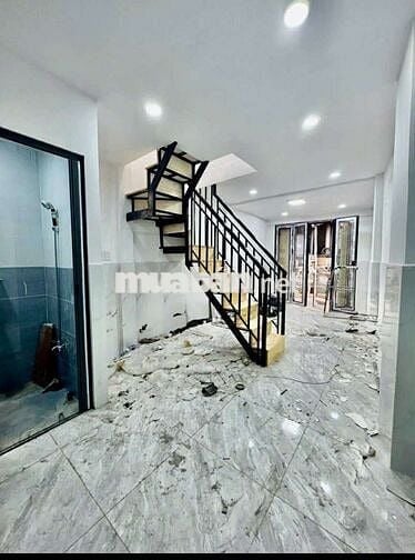 Bán nhà Hậu Giang Quận 6 ngang 2,8m nở hậu 3,7m dài 7,4m giá 3,25 tỷ.