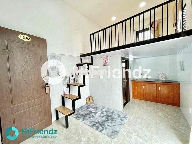 DUPLEX BAN CÔNG SIÊU THOÁNG BỐN BỀ LÀ GIÓ MÁT ĐẦY ĐỦ TỦ BẾP MÁY LẠNH