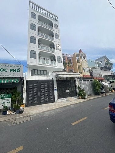 Nhà cấp 4 Lê Đức Thọ P6 1 xẹt đường thông 12m( dt 7,8 x 23m) dtcn 180m