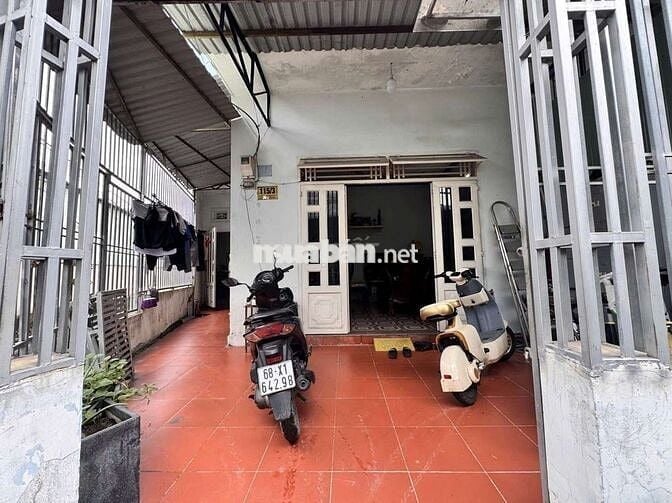 NHÀ C4 HAI BÀ TRƯNG, 92M2,  XE HƠI TRÁNH, NHỈN 4 ĐỒNG TL