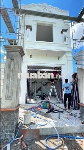 Nhà 1 Lầu 6,4 x 16m Tân Kim Gần Coop Mart. 3Phòng Ngủ Sổ Hồng Riêng