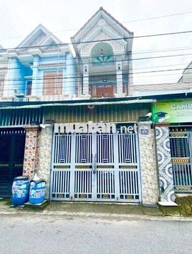 Cho thuê nhà sân xe hơi gần Trung tâm y tế Dĩ An