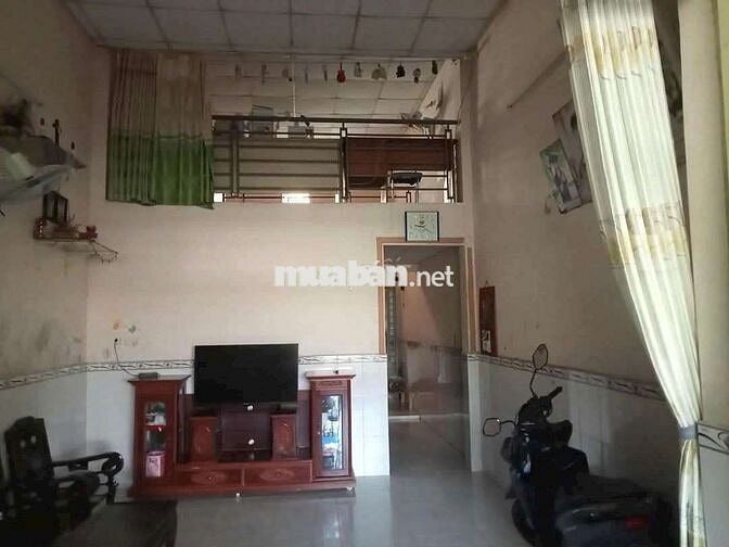 Nhà cấp 4 Cạnh Bến xe Củ Chi, 5x21=105m2, xây kiên cố, SHR, 1 tỷ 130