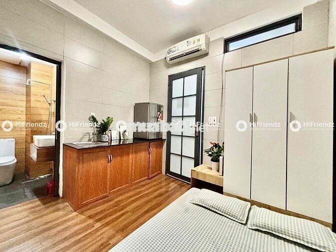 TRỐNG SẴN STUDIO TONE GỖ SIÊU XINH NGAY TRUNG TÂM TÂN PHÚ