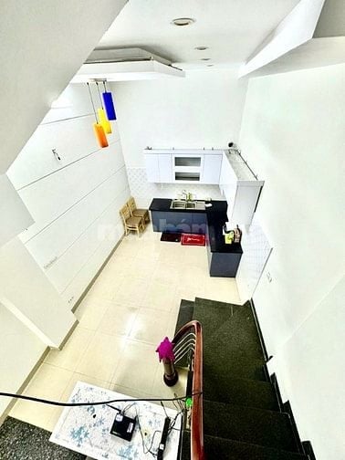 Chính chủ cho thuê nhà mới xây tại phố Giáp Nhị