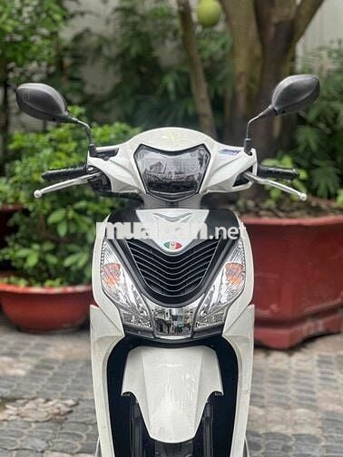 Xe Honda Vision 2020 Trắng (viết giấy cửa hàng)