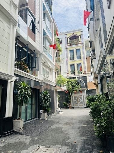 Bán nhà 4 tầng-sân thượng khu đồng bộ cao tầng-xe hơi ngủ trong nhà