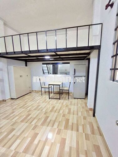 Phòng trống cho thuê p13 Tân Bình, gần đại học hàng không