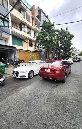 Mặt hẻm 12M Đường D5_4 x 18_8 Phòng làm việc, 6wc Giá 36Tr__Thang Máy