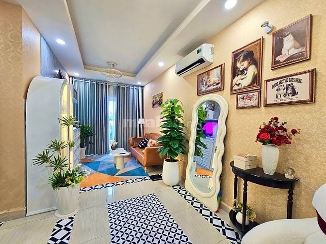 Tin được không? Căn hộ mặt tiền Kinh Dương Vương chỉ 3 tỷ 2, có vườn