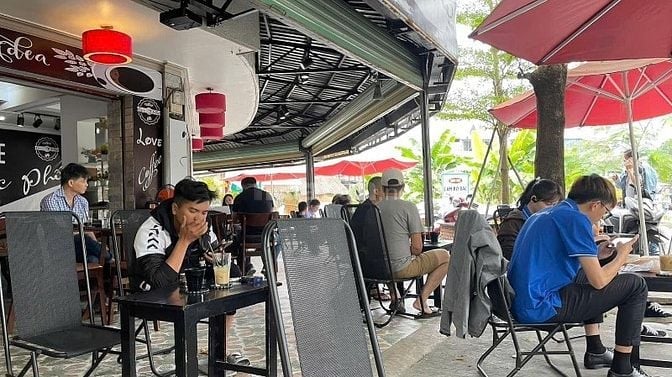 Sang nhượng cafe phố Thái Hà - Mặt tiền 8M - Rất đông văn phòng