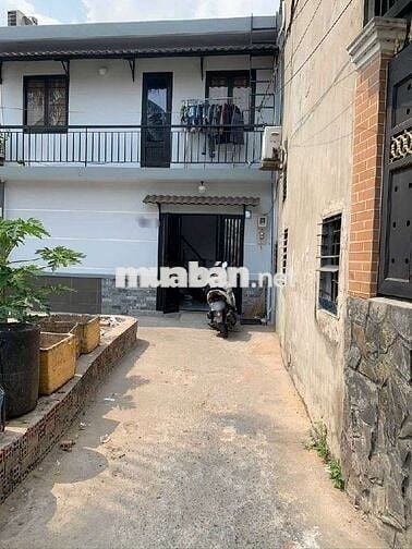 Nhà trung tâm Bình Tân giá rẻ 25m2 , SHR 4,2 x 6