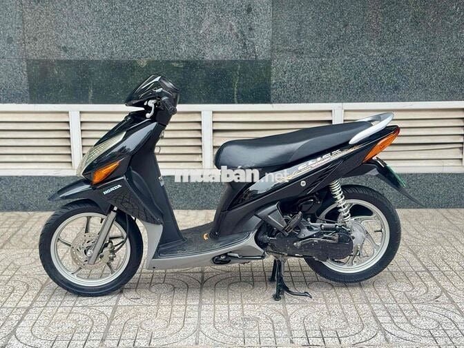 cần bán click 2010 bs thành phố chính chủ ,xe đẹp