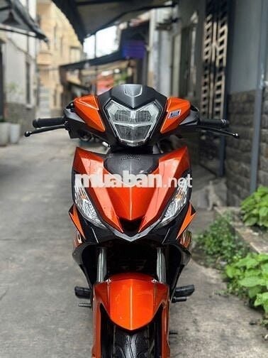 Winner V1 đời 2016 bstp chính chủ ,máy zin