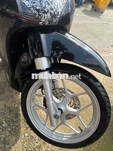 nhà dư xe cần để lại