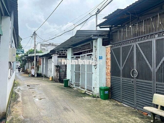 Nhà cấp 4 SHR mặt tiền Đông Hưng Thuận 18-Q12.Dt 6,5x22,5~147m2~5,8ty