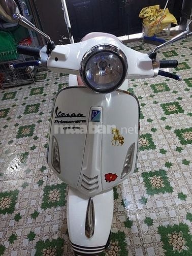 Bán vespa primavera 125cc. xe mình siêu tầm ít đi còn còn như mới