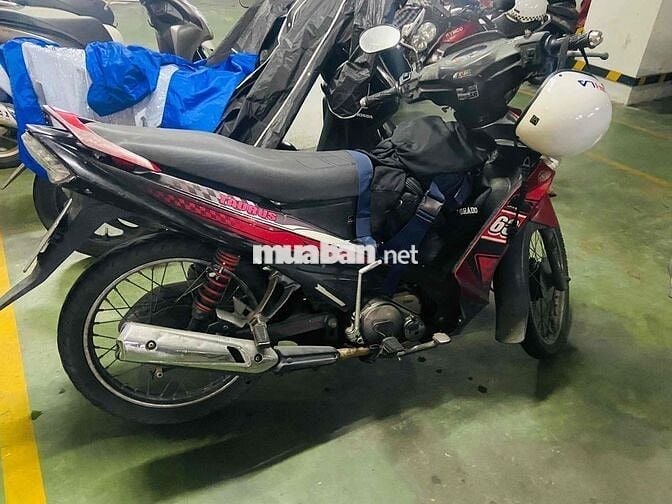 Xe gia đình dư để lại