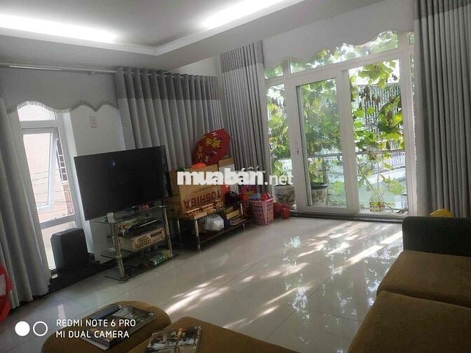 Bán nhà 4 tầng DT 4x12m, oto tới nơi, ngay bệnh viện Ung Bướu