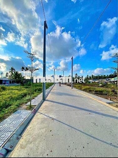 CÒN 2 LÔ GỐC 3MT NGAY ĐƯỜNG 3 THÁNG 2 GIÁ HẠT DẺ