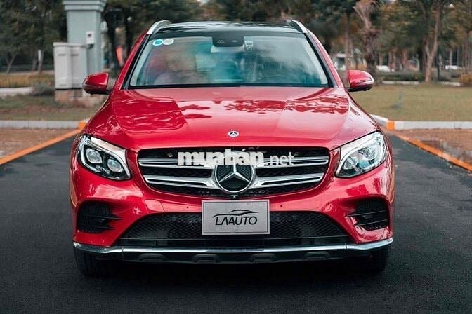 LONG ANH AUTO về Mercedes GLC300 4Matic 2019