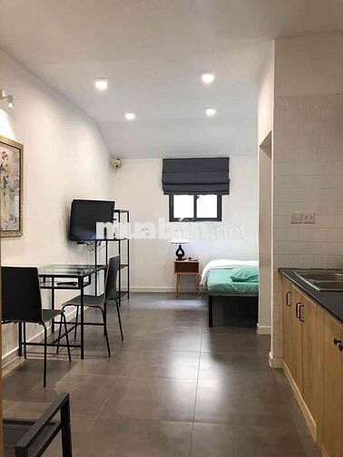 CHO THUÊ CĂN HỘ BAN CÔNG , CỬA SỔ THOÁNG , 38m2 - GẦN VẠN HẠNH MAL Q10