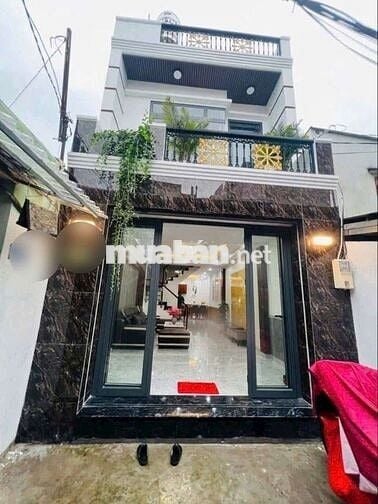 2 tang đẹp lung linh nguyên thị thập ngay ngã tư nguyên văn linh gần