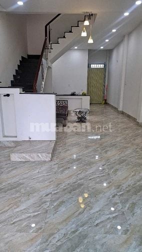 Cho thuê nhà phố 1 trệt 2 lau bình dương 