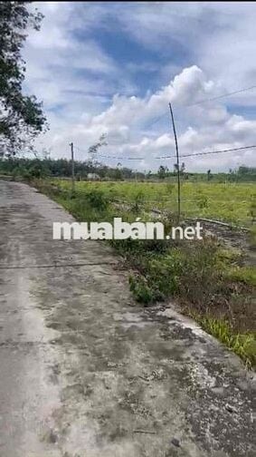 Đất chính chủ sổ Hồng riêng.sẵn sang tên công chứng