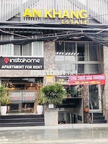 Cho thuê tầng sân thượng, view đẹp ngắm Landmark. Diện tích 100m2.