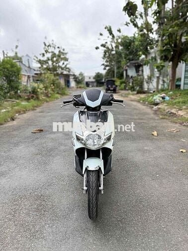 -Bán Honda Air Blade 110 Máy Zin Êm Rất Ngon